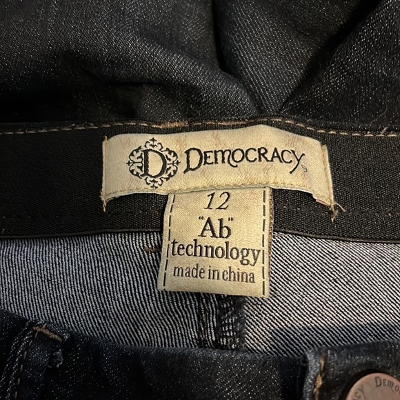 DEMOCRACY Ab technology straight leg Jeans size 12